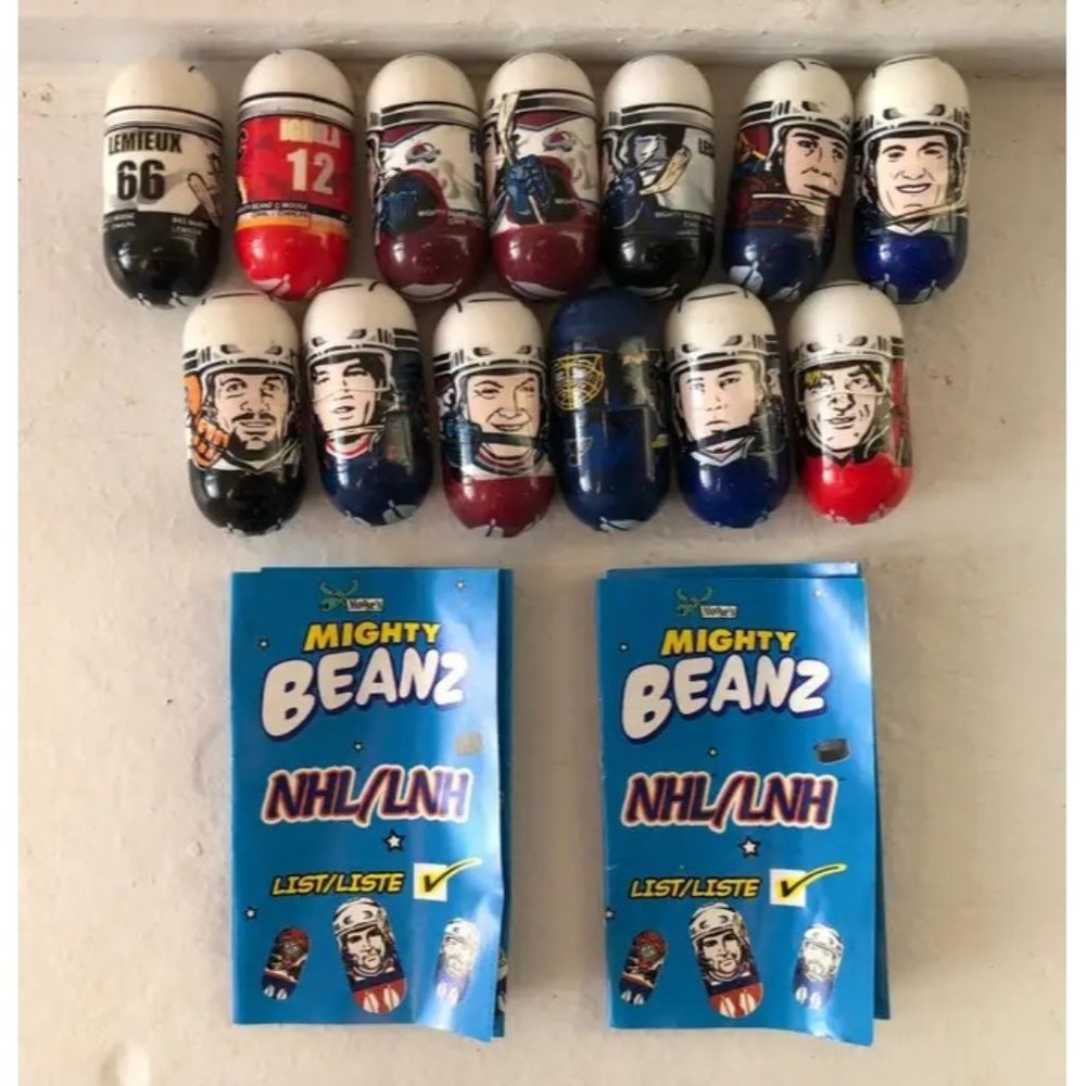 13 NHL Mighty Beans with Checklist Books